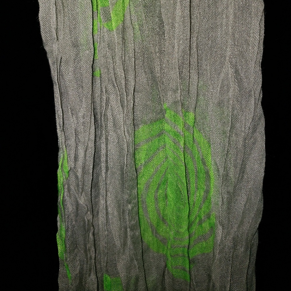Scarf - Picture 2 of 3